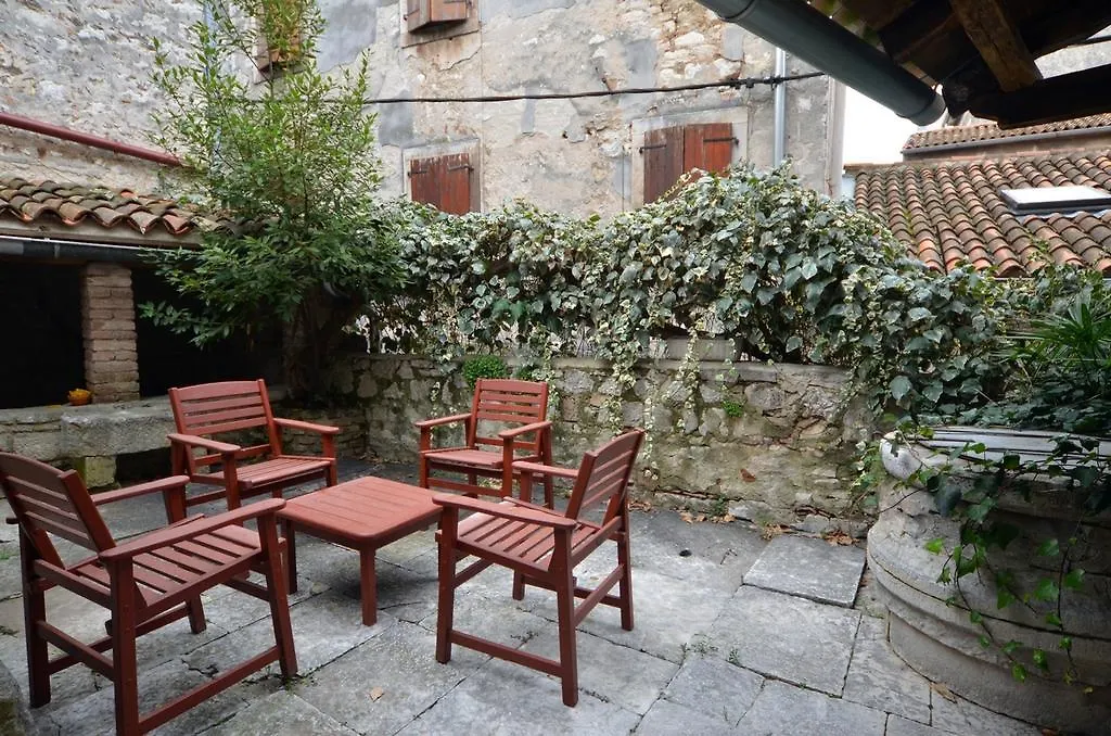 Apartment Il Cortile ロヴィニ 0*,  クロアチア